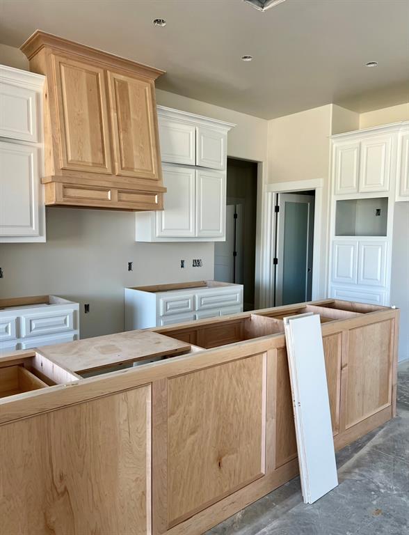 505 Blue Bird Lane Property Photo 1