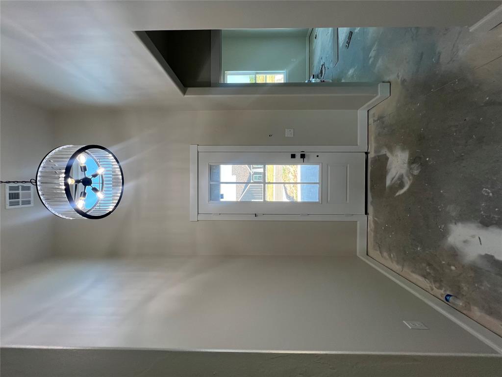 505 Blue Bird Lane Property Photo 13