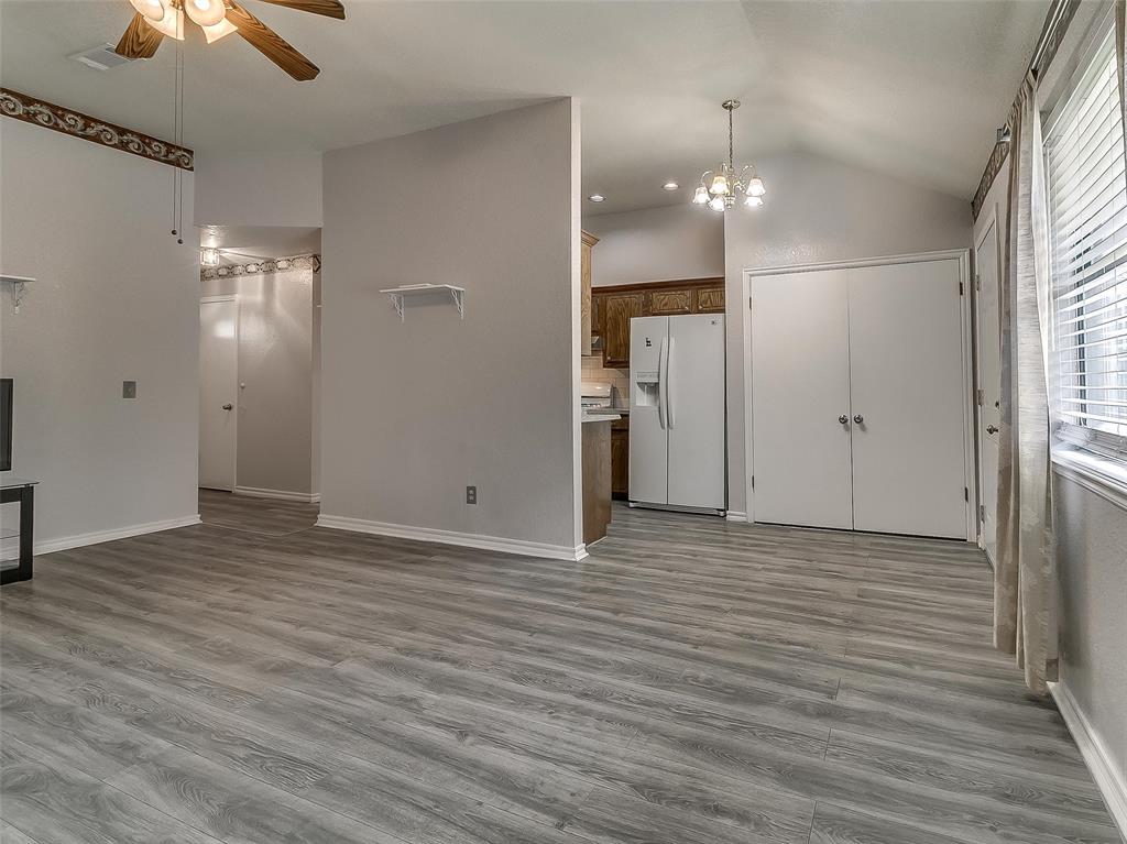 8708 E Parkridge Drive Property Photo 11
