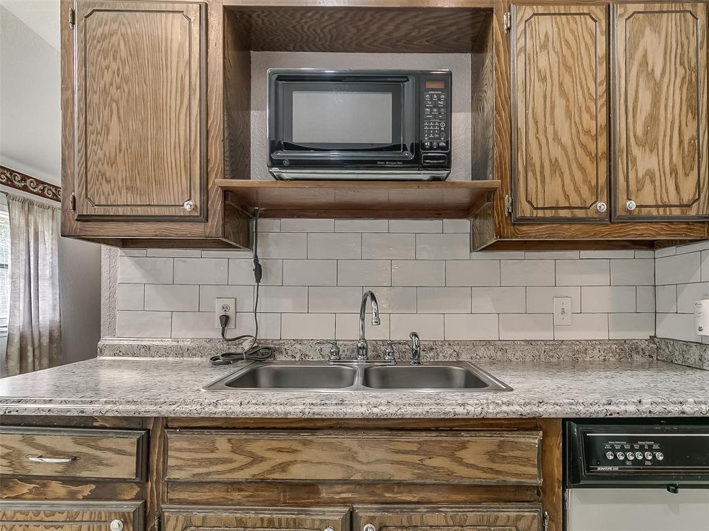 8708 E Parkridge Drive Property Photo 14