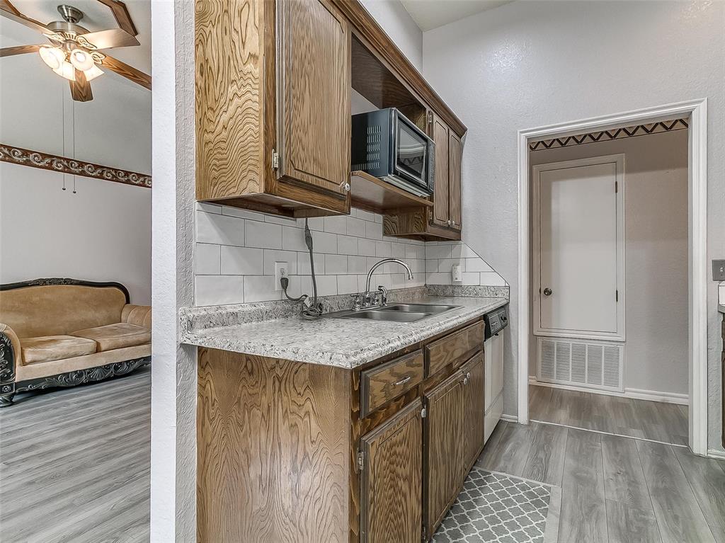 8708 E Parkridge Drive Property Photo 19