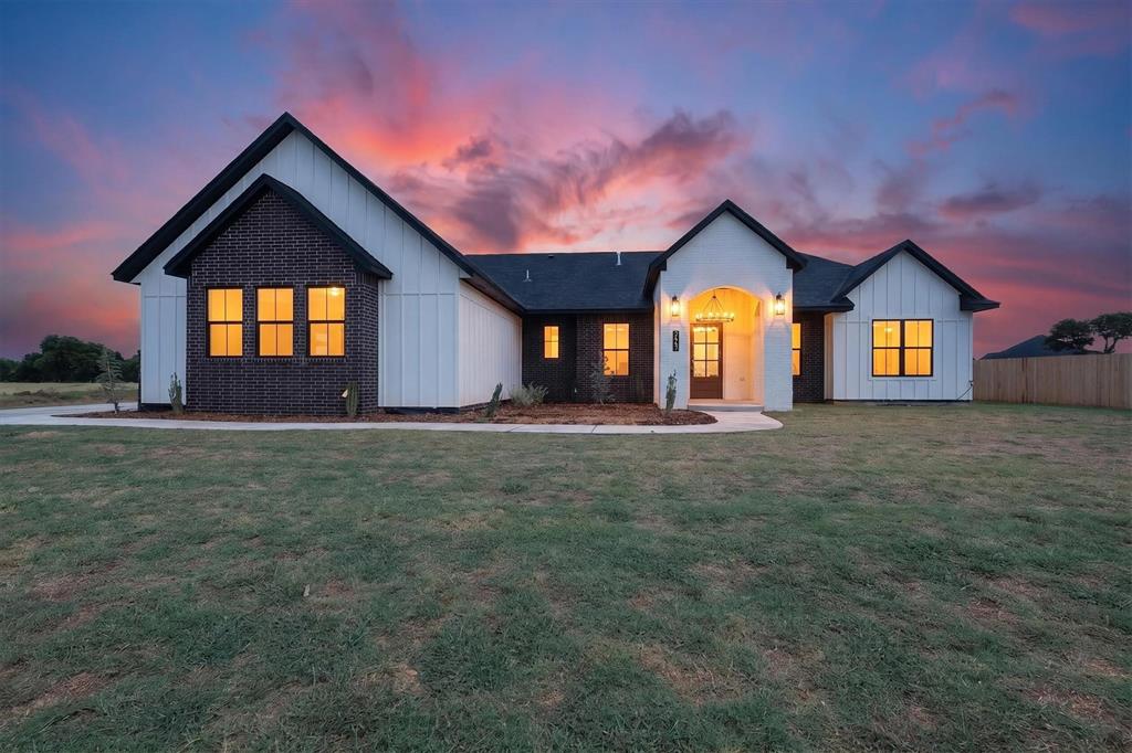2447 Wolf Creek Bend Property Photo 1