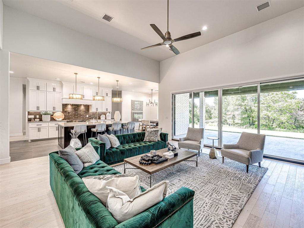 18333 Chelsea Circle Property Photo 15