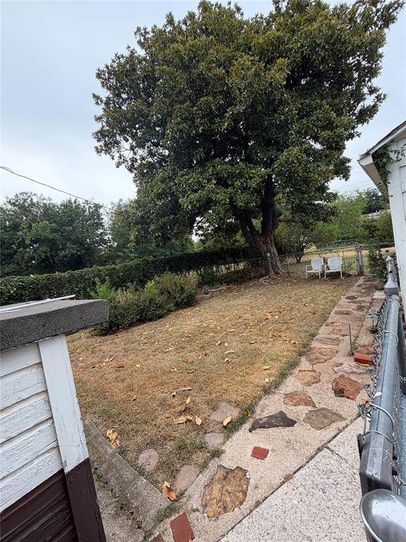 2421 Sw 27th Street Property Photo 4