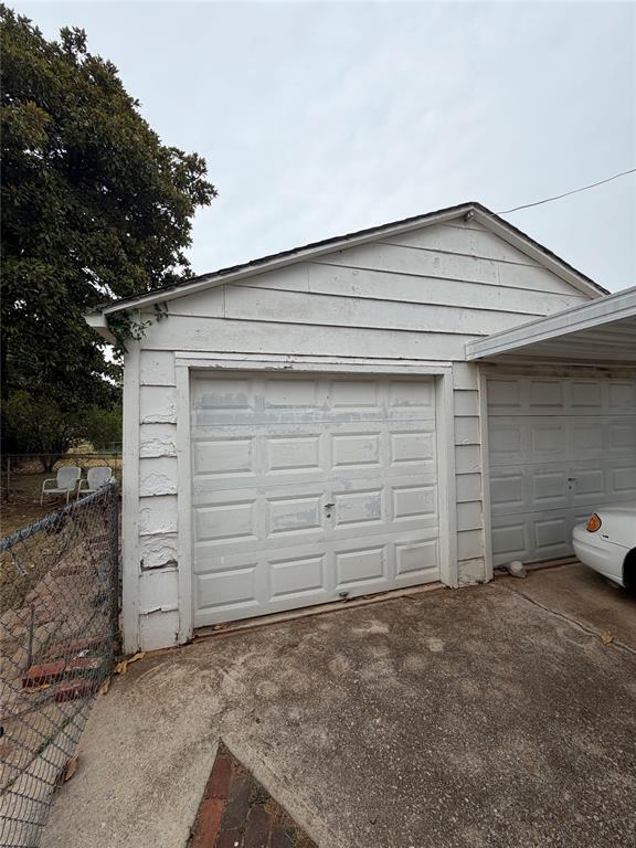 2421 Sw 27th Street Property Photo 5