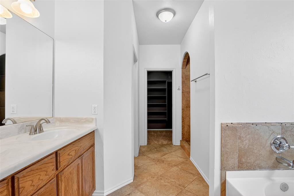 12374 Fairfield Road Property Photo 11