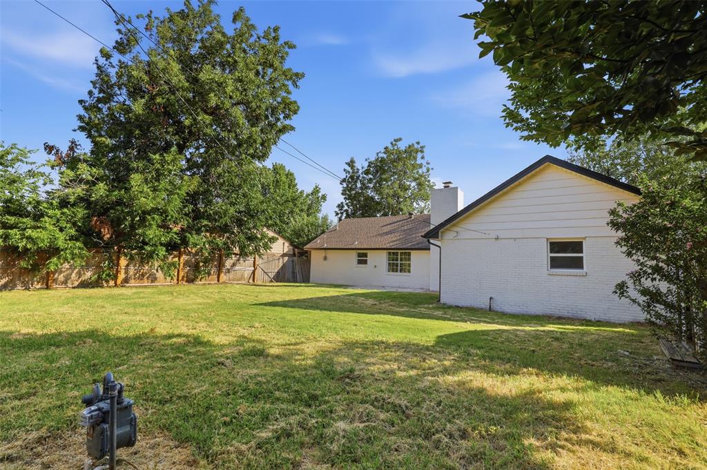 2704 Nw 110th Street Property Photo 35