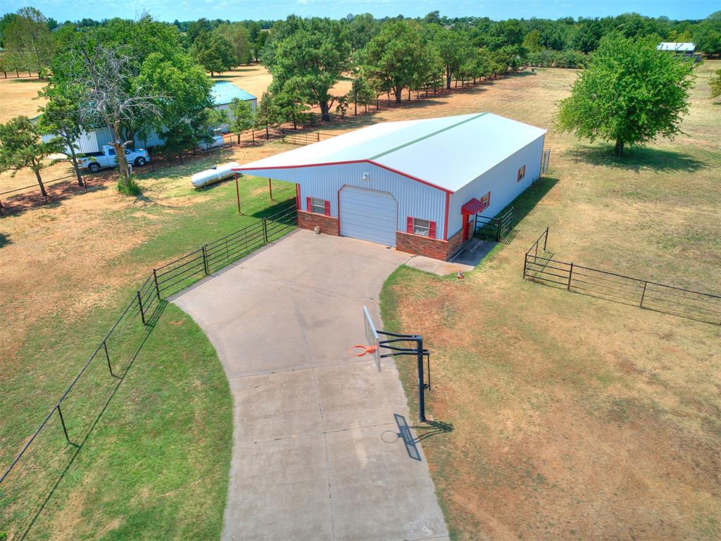 5401 Castle Ridge Drive Property Photo 18