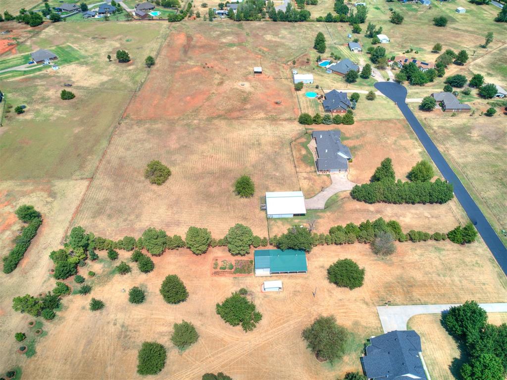 5401 Castle Ridge Drive Property Photo 21