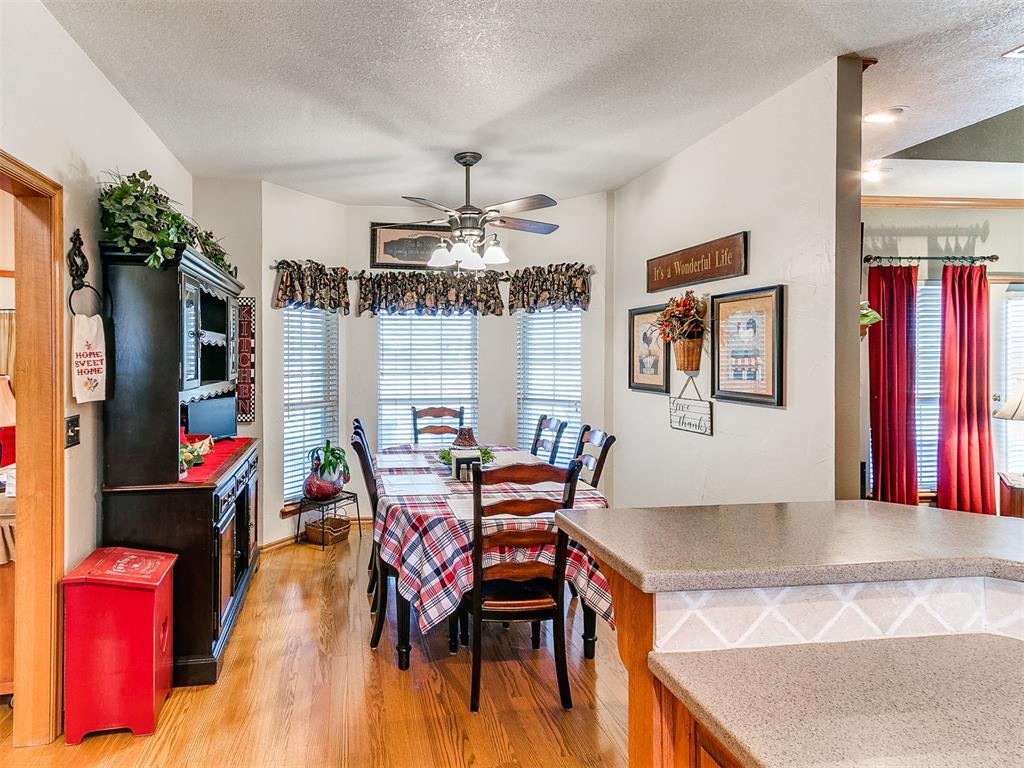 5401 Castle Ridge Drive Property Photo 31