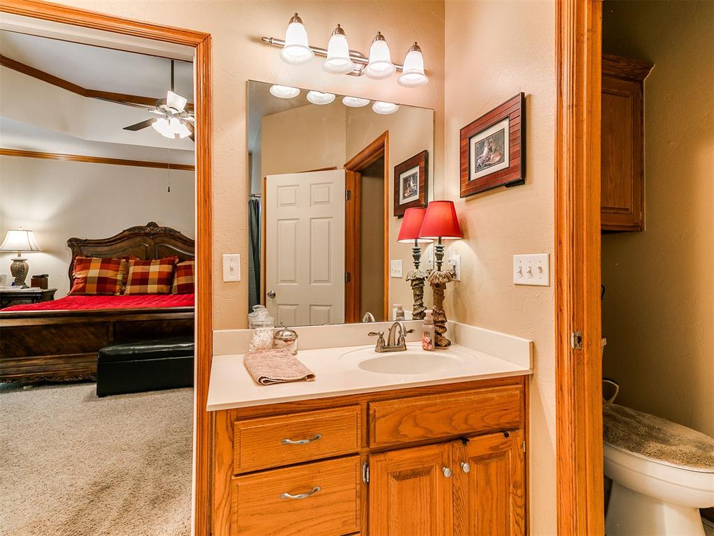 5401 Castle Ridge Drive Property Photo 37