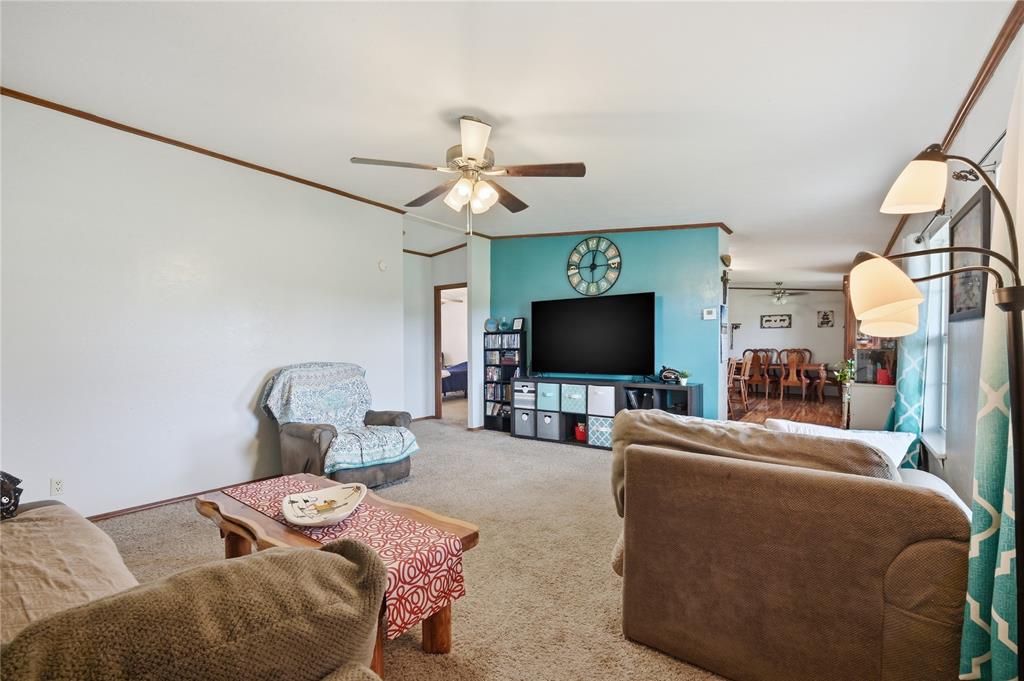 3780 E Seward Road Property Photo 7