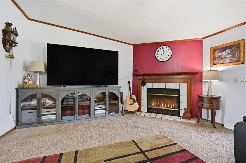 3780 E Seward Road Property Photo 10