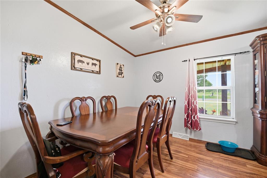 3780 E Seward Road Property Photo 13