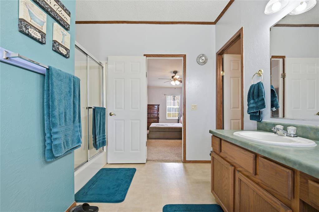 3780 E Seward Road Property Photo 20