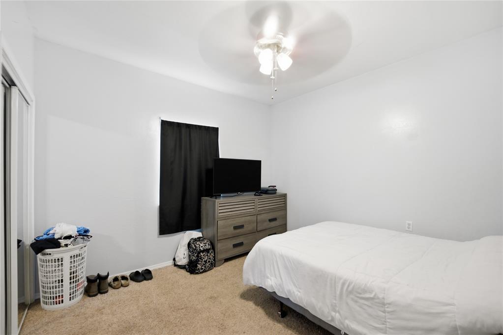 3780 E Seward Road Property Photo 27