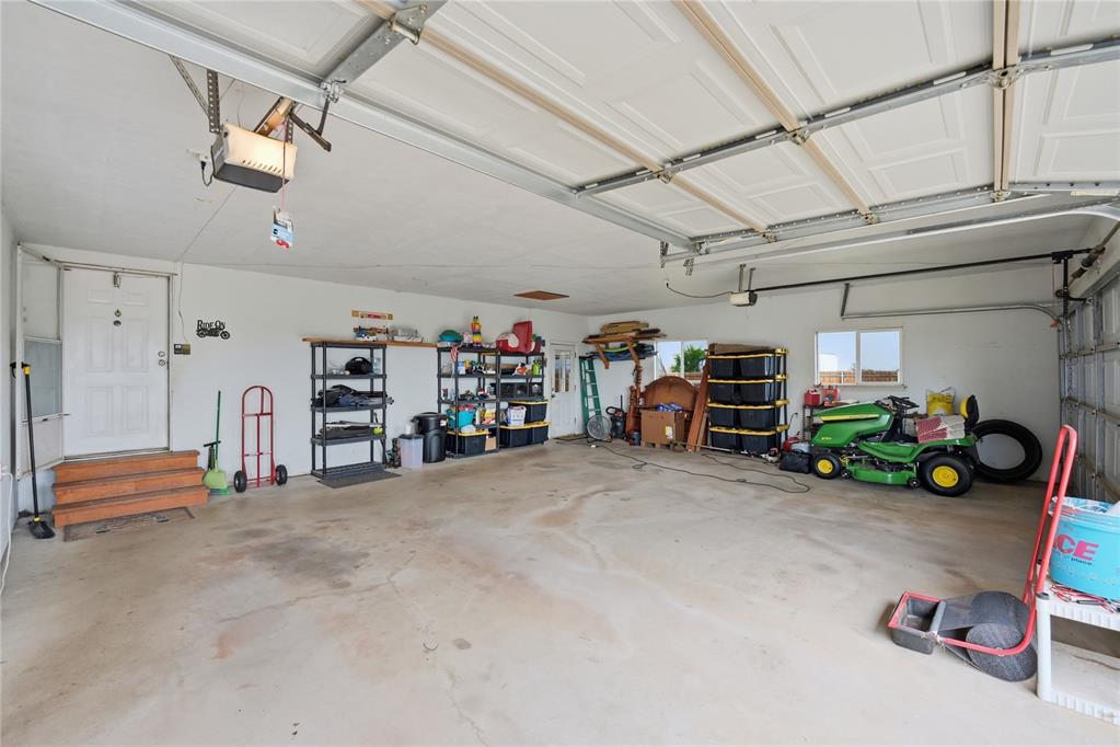 3780 E Seward Road Property Photo 28