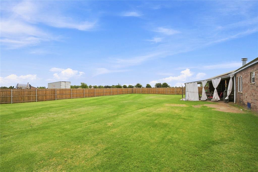 3780 E Seward Road Property Photo 29