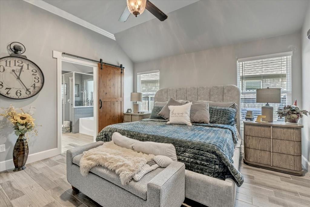 105 Carat Drive Property Photo 13