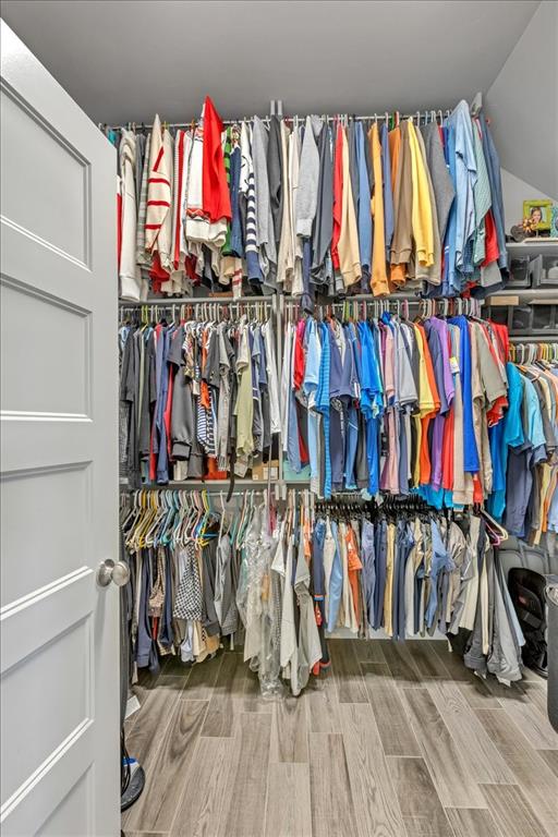 105 Carat Drive Property Photo 17