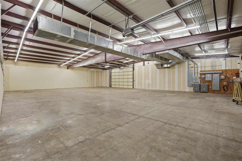 7820 Nw 39th Expressway Property Photo 24