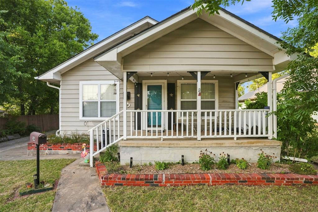 24 E Kirk Street Property Photo 1