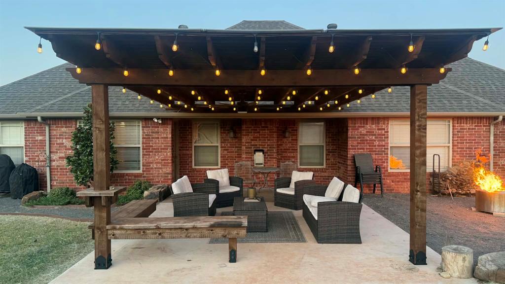3111 Spyglass Drive Property Photo 3