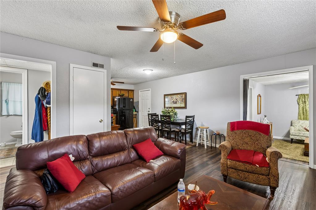 1013 Stansell Drive Property Photo 7