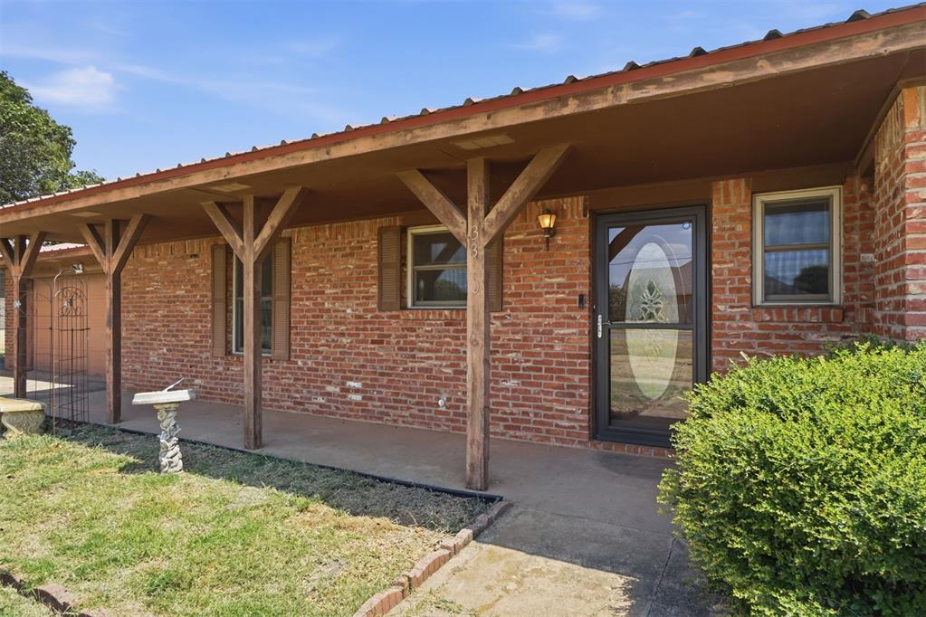 3300 N Park Lane Property Photo 4