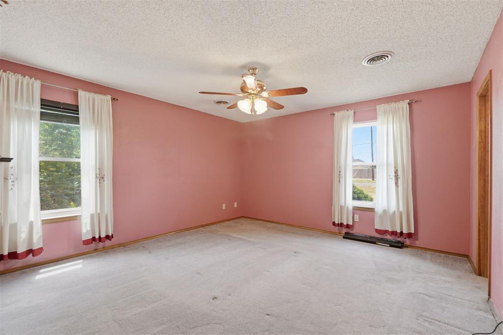 3300 N Park Lane Property Photo 20