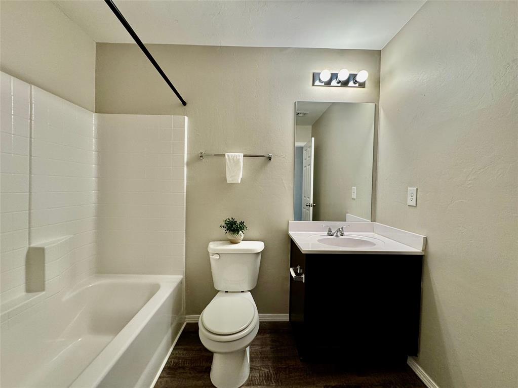 12113 Jude Way Property Photo 31