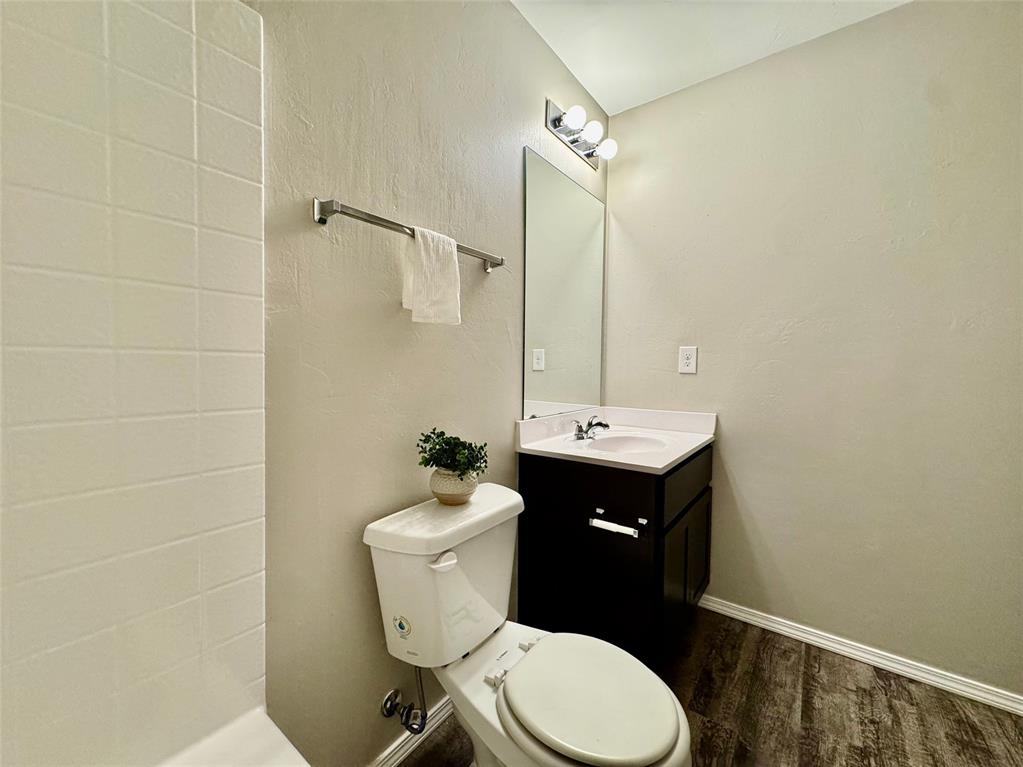 12113 Jude Way Property Photo 32