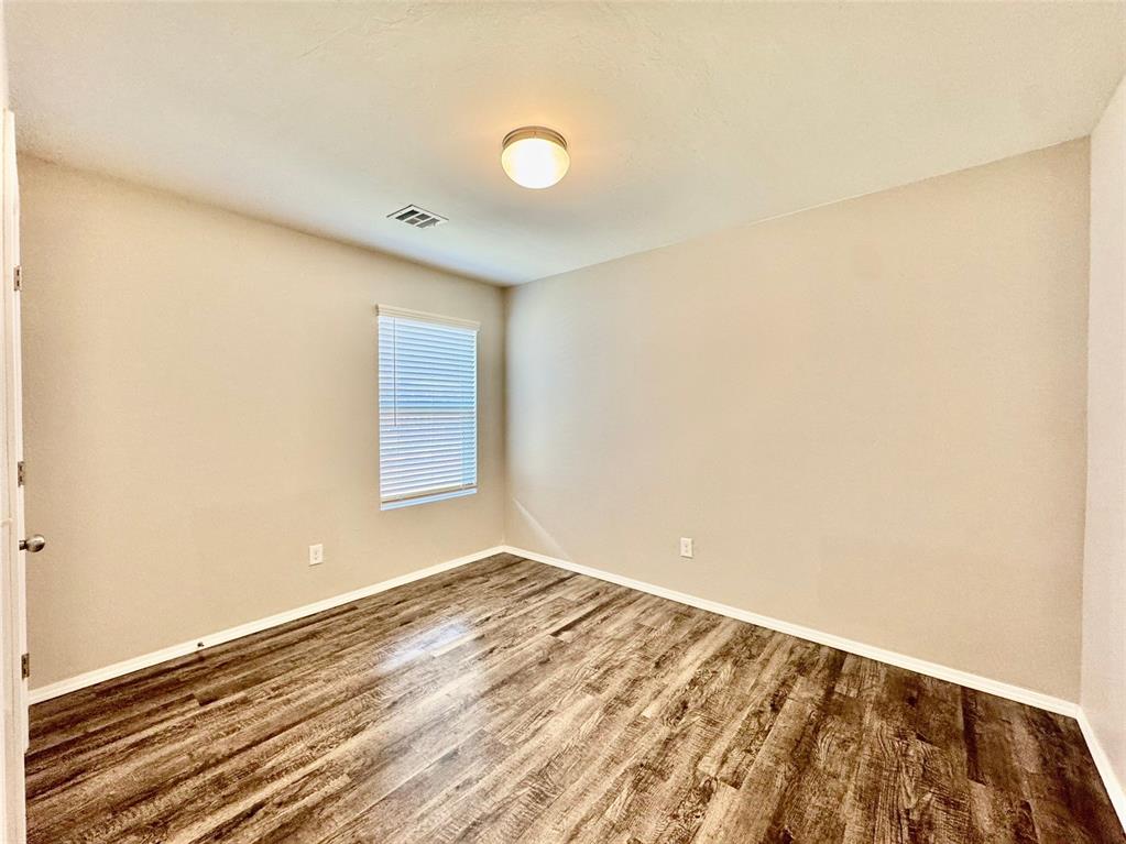 12113 Jude Way Property Photo 34