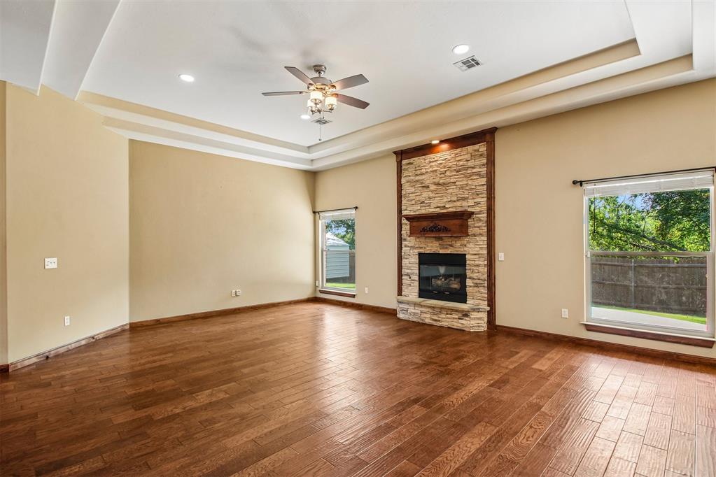 2150 Brook Drive Property Photo 6