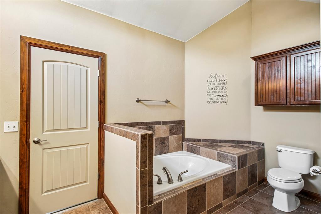 2150 Brook Drive Property Photo 22