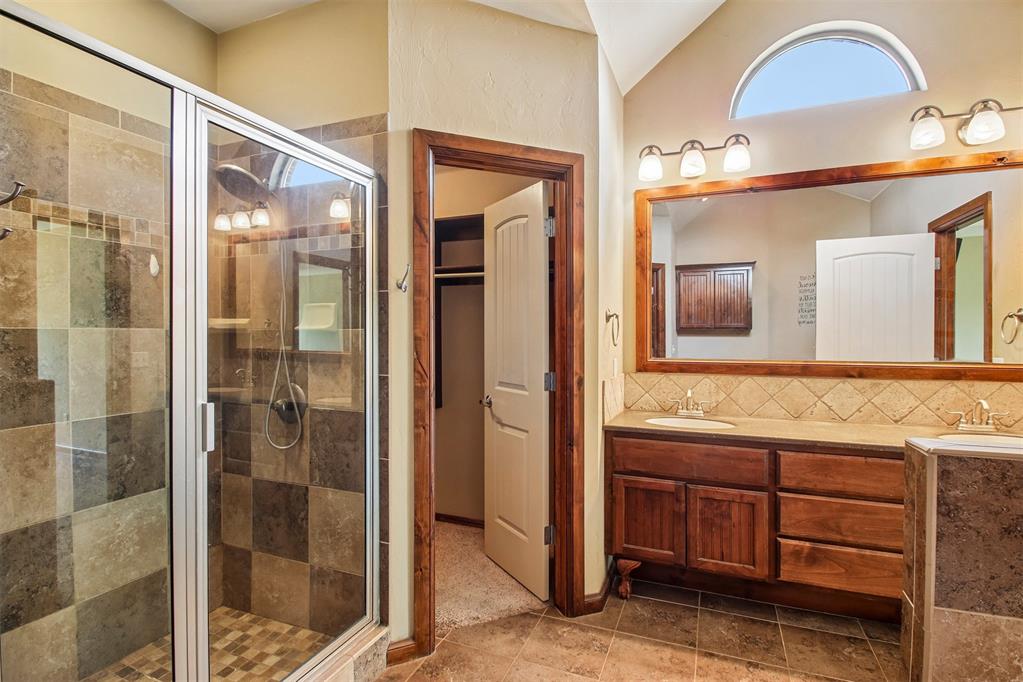 2150 Brook Drive Property Photo 23