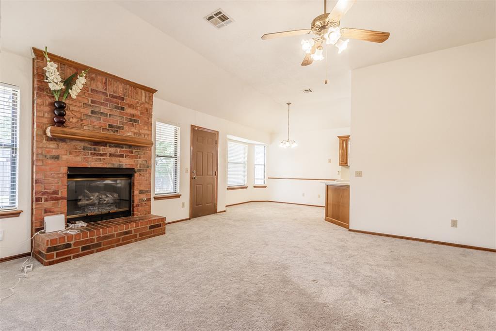 1717 Nw Jackson Drive Property Photo 6