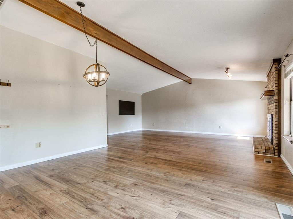 11805 Shroyer Drive Property Photo 8