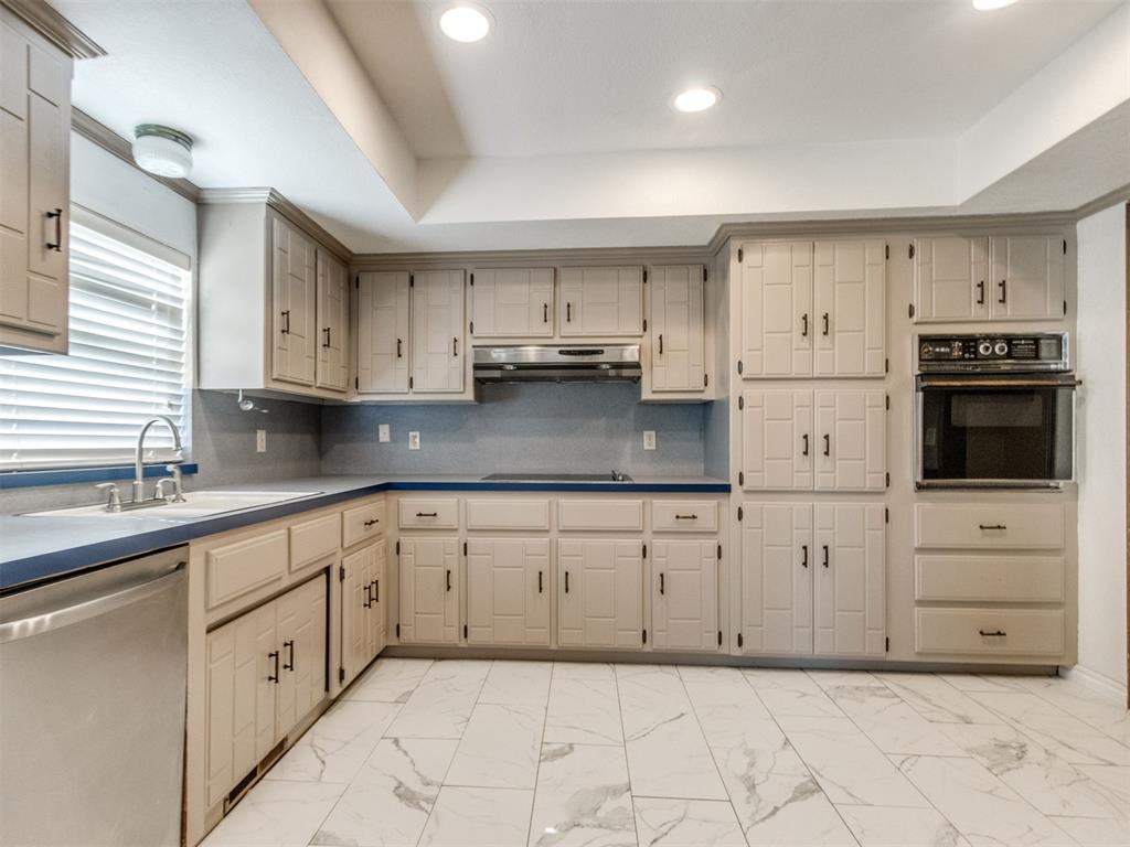 11805 Shroyer Drive Property Photo 9