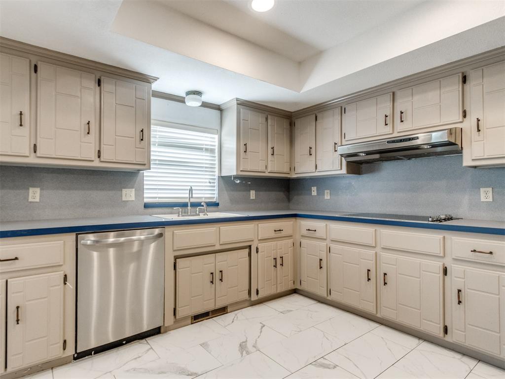 11805 Shroyer Drive Property Photo 10
