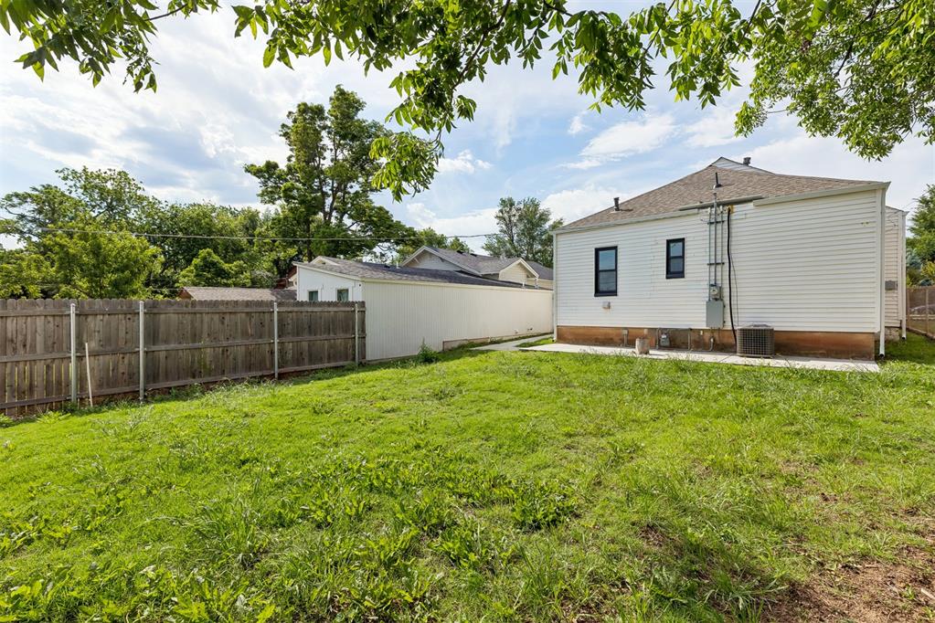 525 Nw 27th Street Property Photo 31
