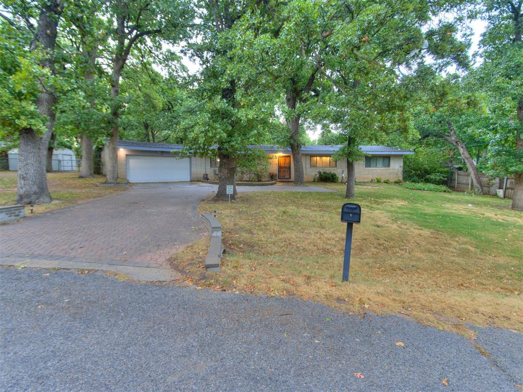 7509 W Fordson Drive Property Photo 4