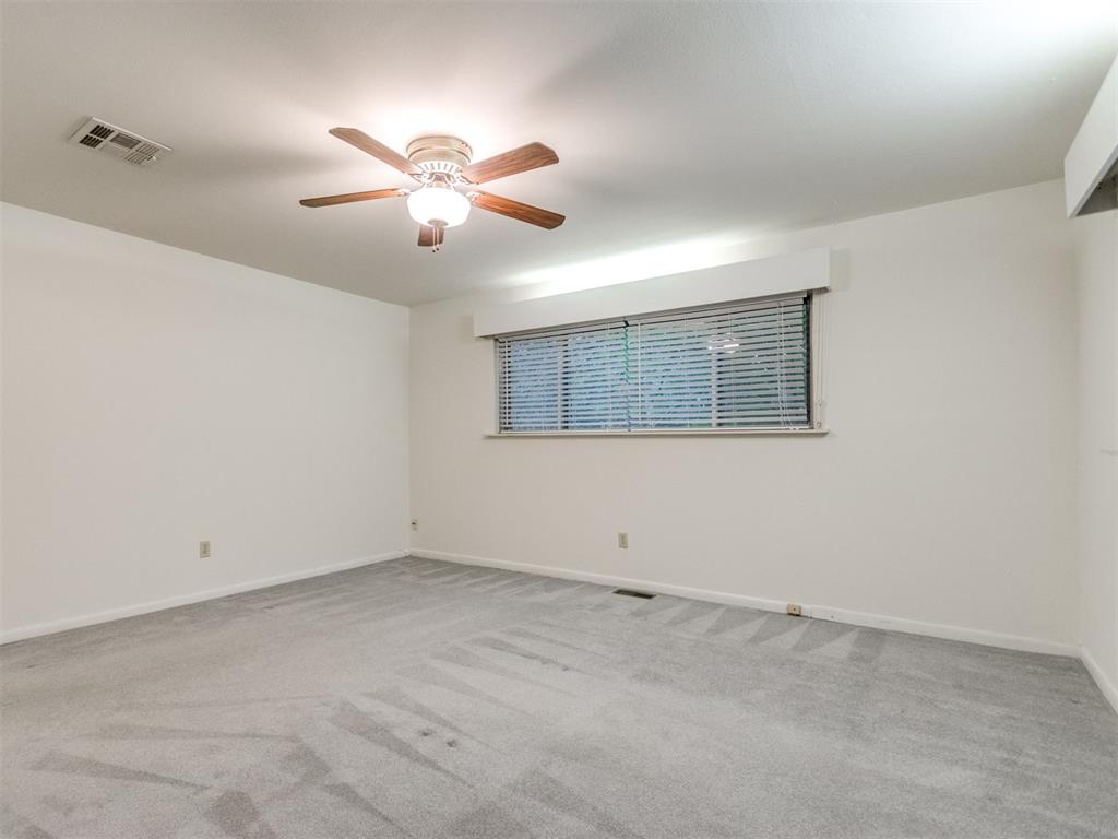 7509 W Fordson Drive Property Photo 15