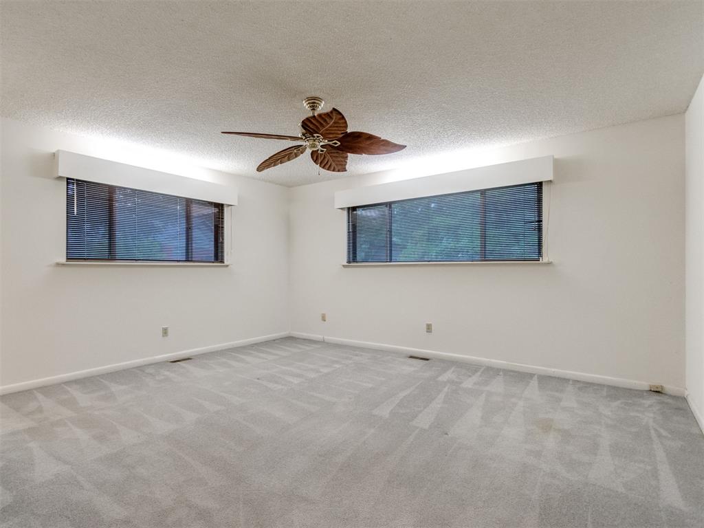 7509 W Fordson Drive Property Photo 16