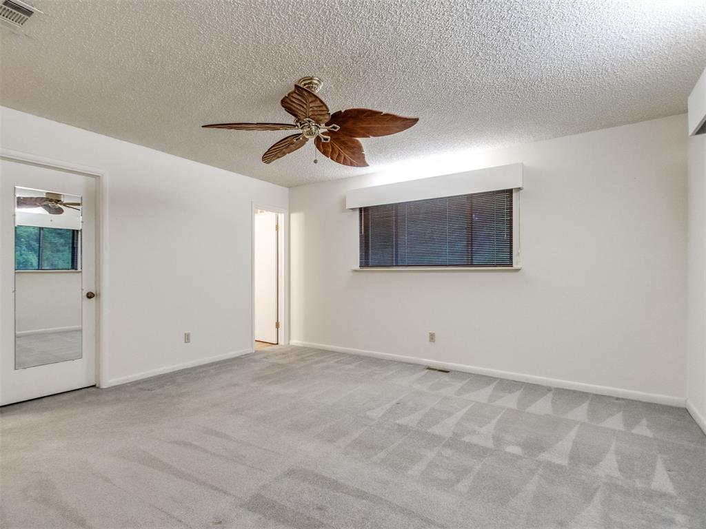 7509 W Fordson Drive Property Photo 17