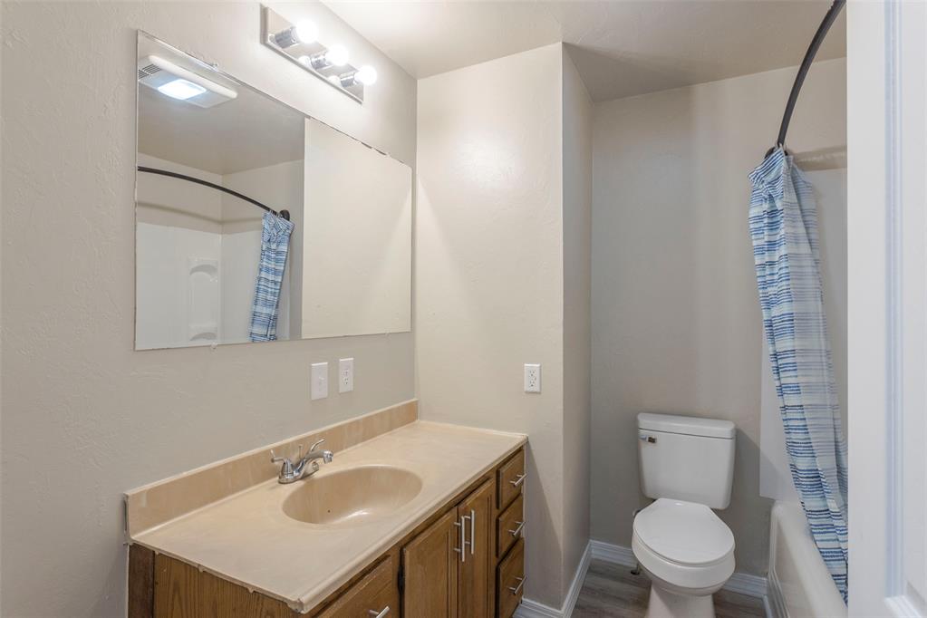 402 S Harrison Avenue Property Photo 4