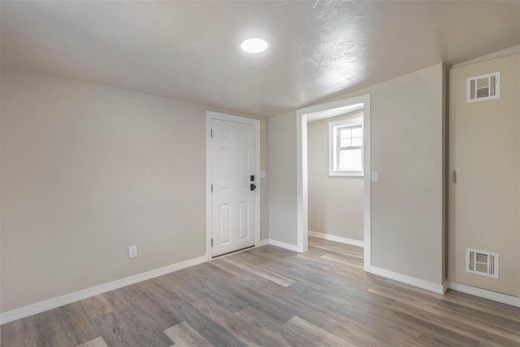 402 S Harrison Avenue Property Photo 16