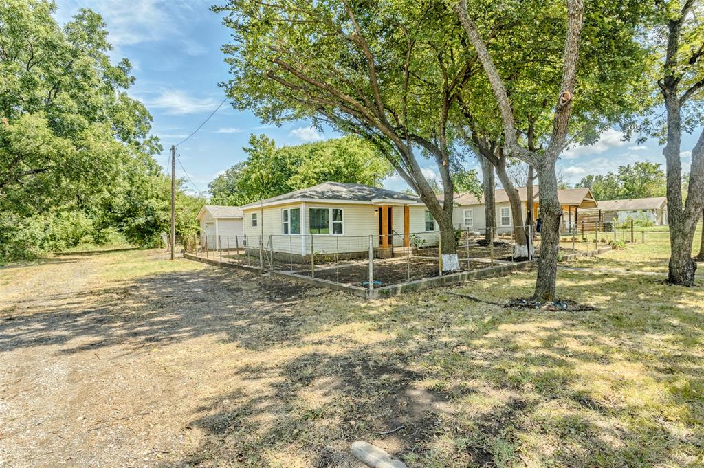 402 S Harrison Avenue Property Photo 22