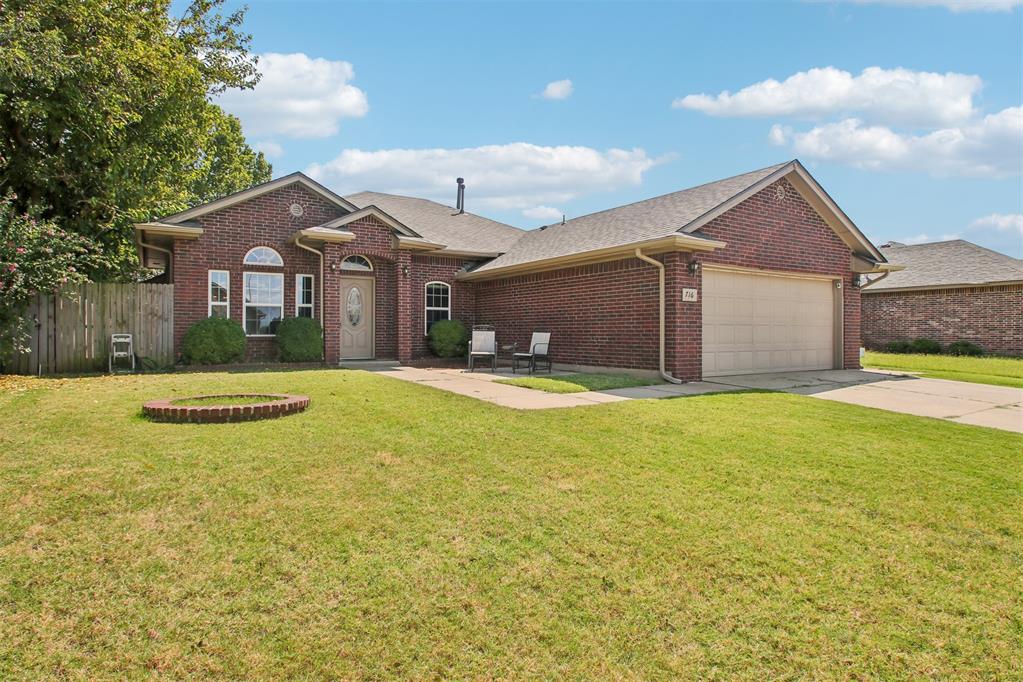716 Sw 149th Place Property Photo 1
