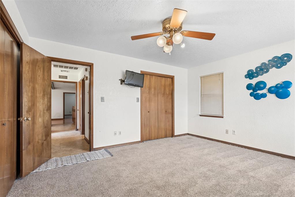 11584 N County Road 3340 Property Photo 21